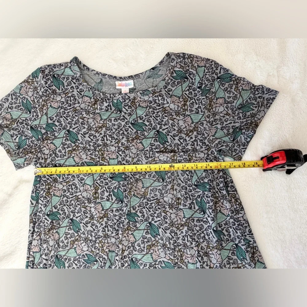 Lularoe Disney Carly High-Low Swing Dress - King Triton Print - Size Small - Picture 6 of 10